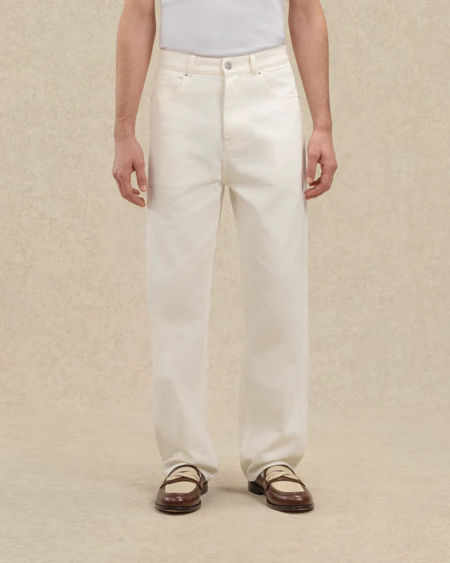 STRAIGHT JEANS