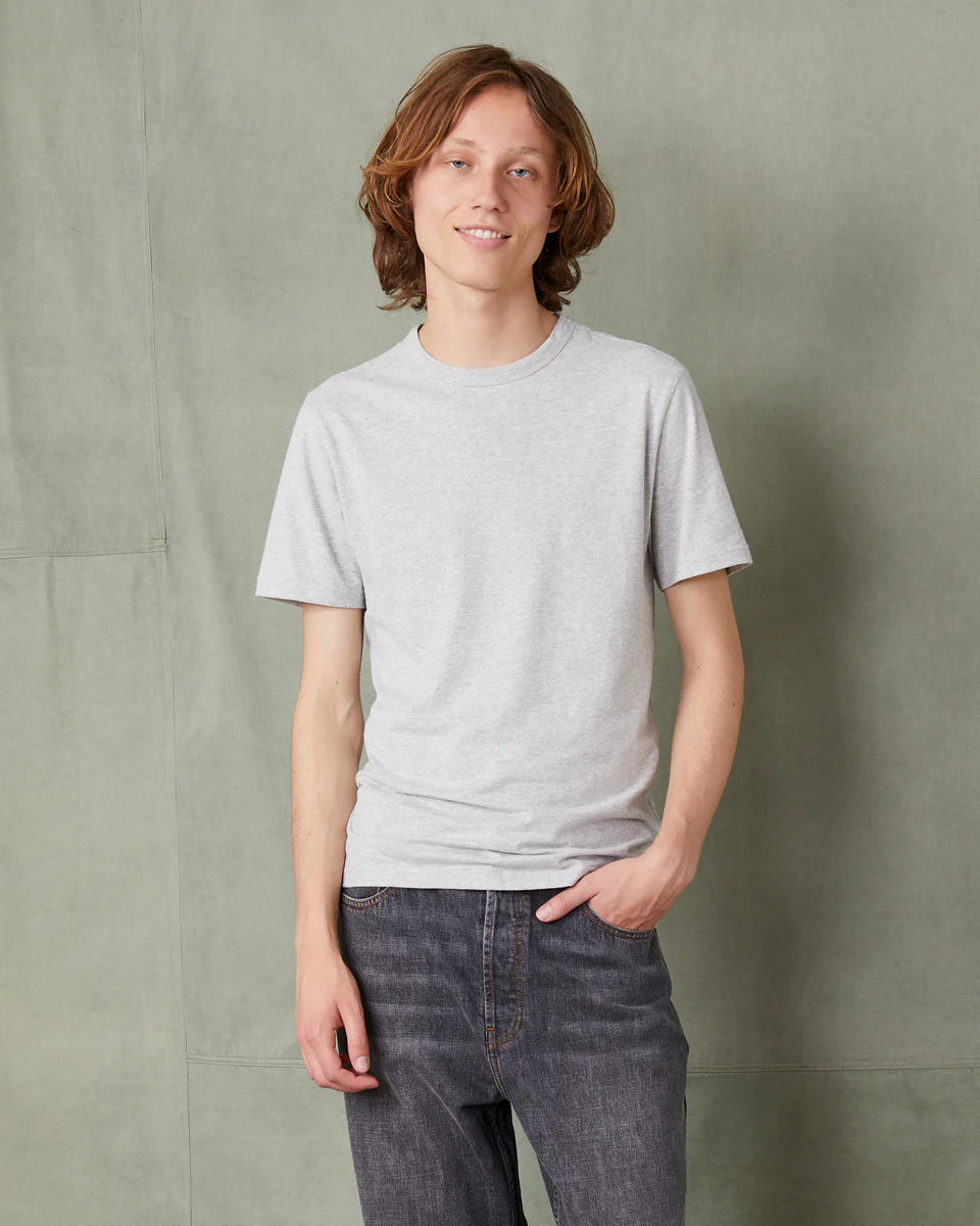 C-NECK T-SHIRT