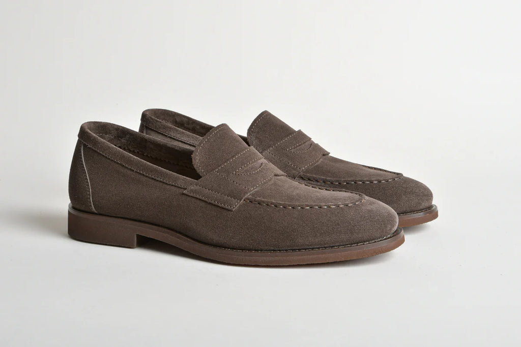 SUEDE LOAFER
